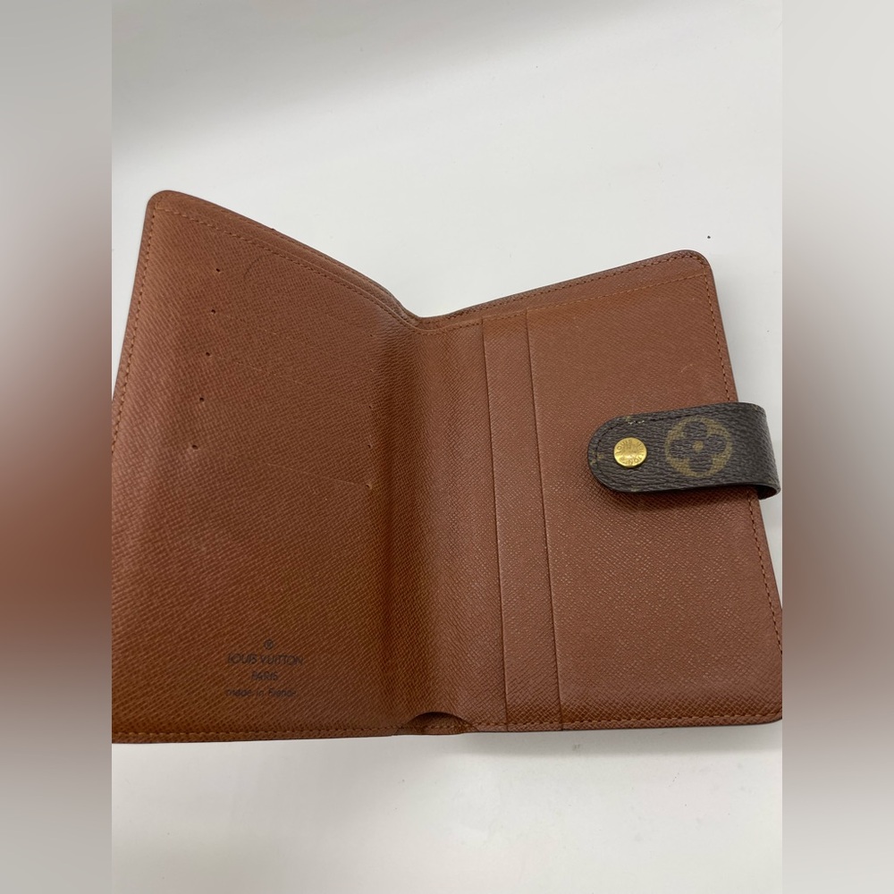 Louis Vuitton Monogram Organizer/Wallet - Picture 3 of 10